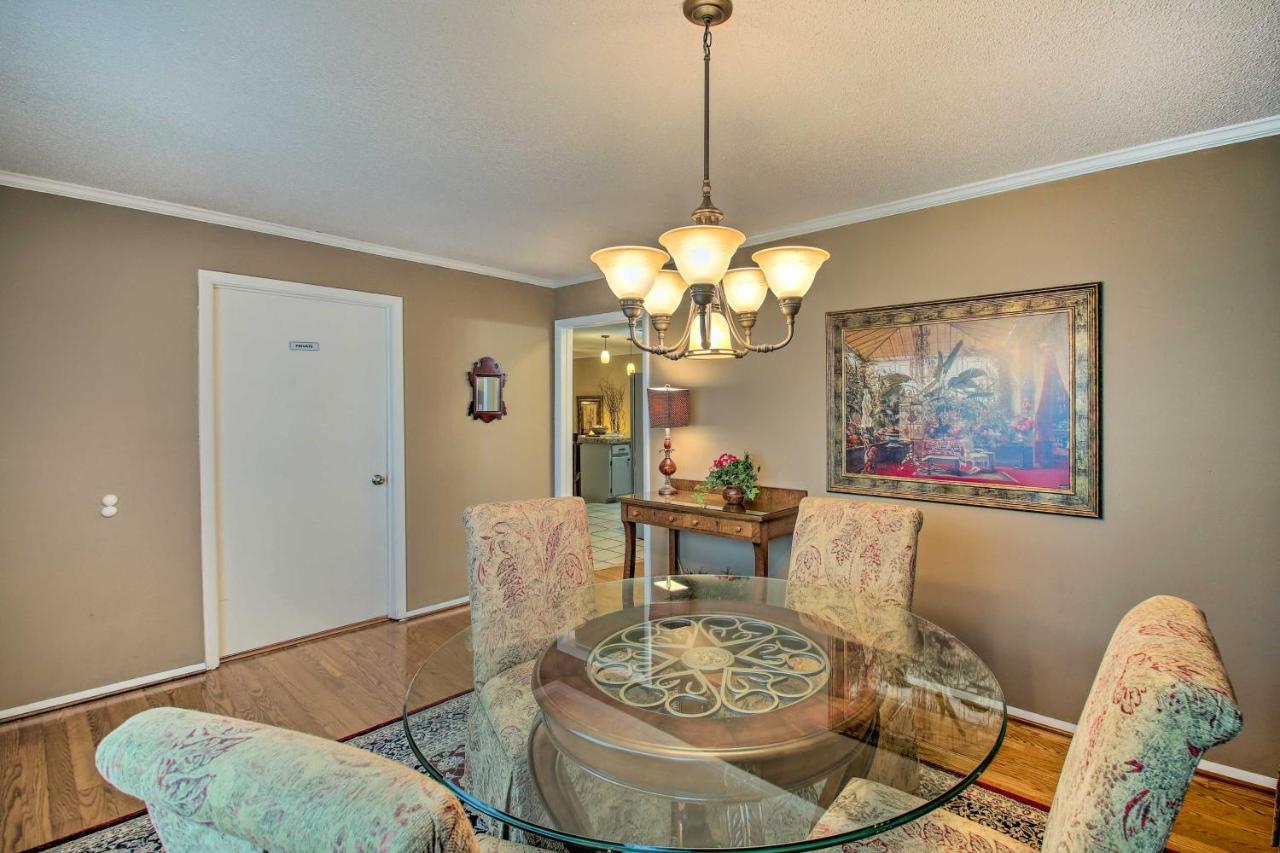 Charming Hot Springs Home With Sunroom And Yard 外观 照片