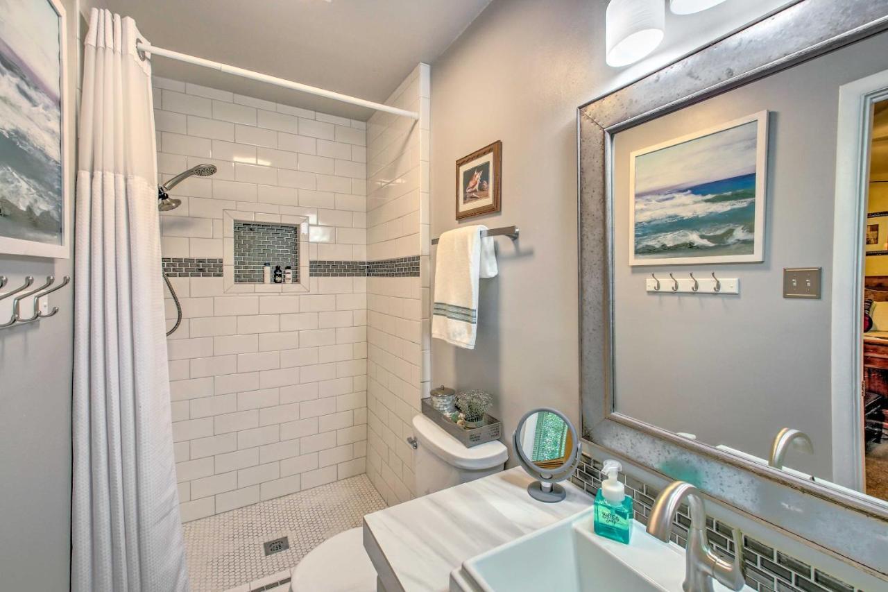 Charming Hot Springs Home With Sunroom And Yard 外观 照片