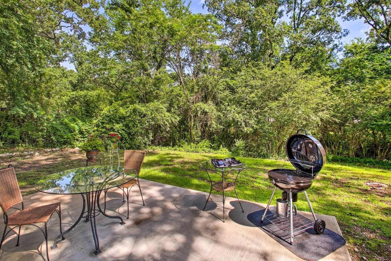 Charming Hot Springs Home With Sunroom And Yard 外观 照片