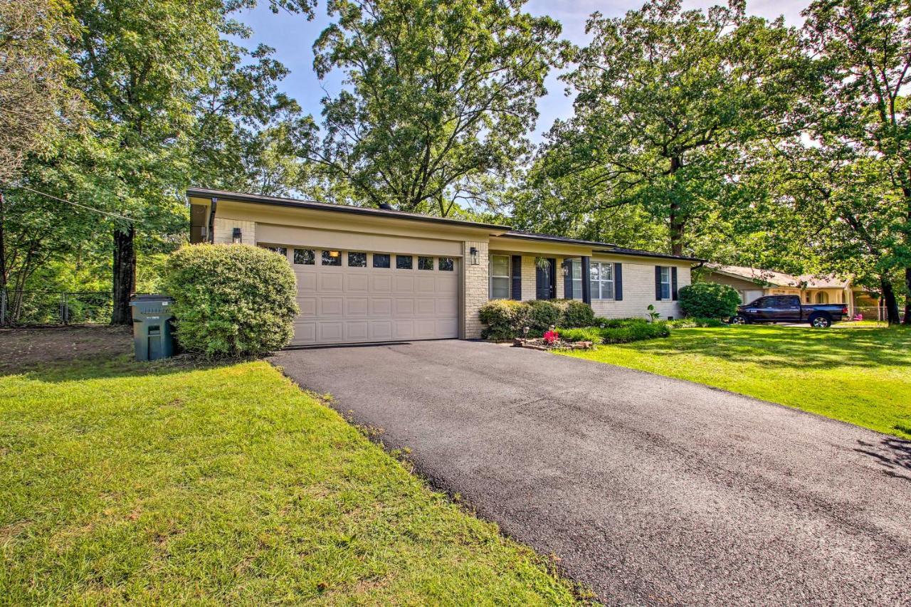 Charming Hot Springs Home With Sunroom And Yard 外观 照片